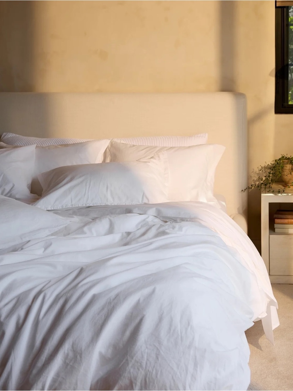 Parachute Home, Like New Condition, full/queen duvet cover